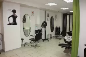 Профессиональное парикмахерское оборудование