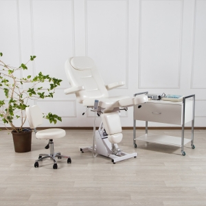 Педикюрное косметологическое кресло «Татьяна» белое 1 мотор 
