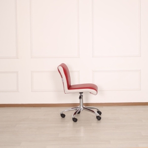 Стул мастера 'Авион', пневматическая регулировка высоты