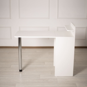 Стол маникюрный складной 1070