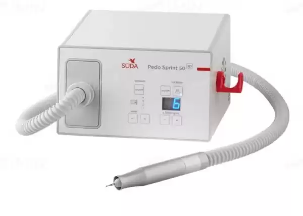 Педикюрный аппарат Podomaster AquaJet 40 со спреем